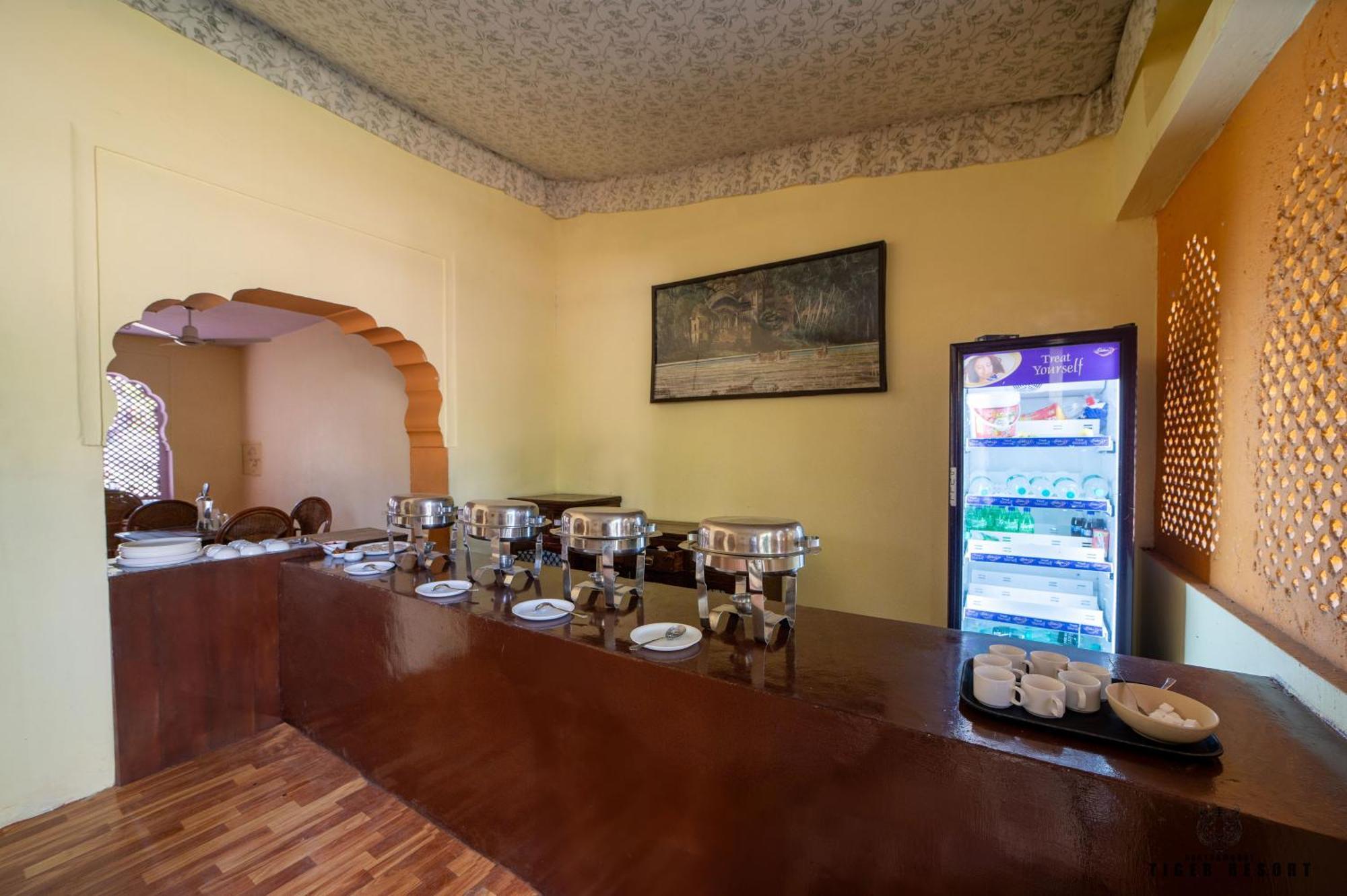 Ranthambore Tiger Resort Савай-Мадхопур Экстерьер фото